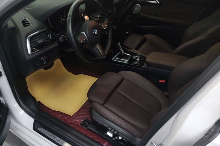 Used BMW 1 Series 2023 120i M Sport Night Edition Left Front Seat