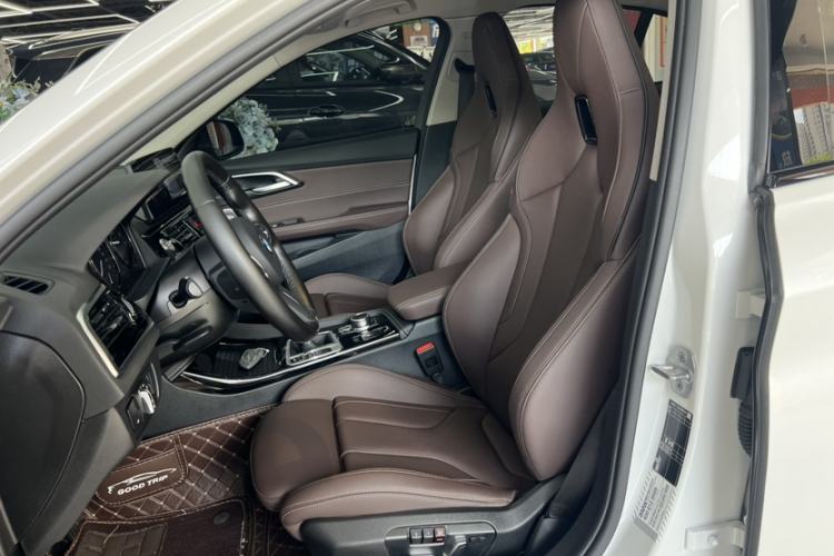 Used BMW 1 Series 2023 125i M Sport Night Edition Left Front Seat