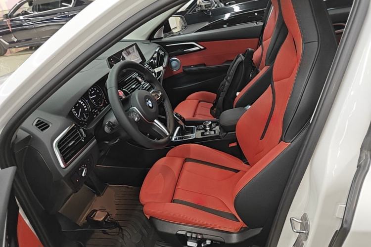 Used BMW 1 Series 2023 125i M Sport Night Edition Left Front Seat