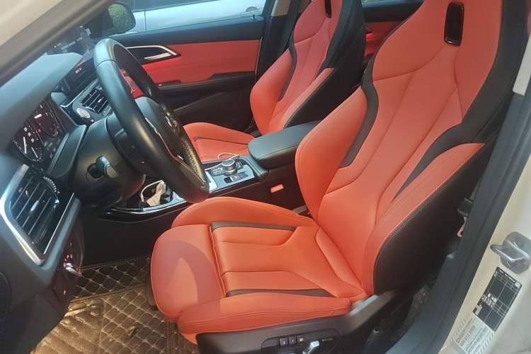 Used BMW 1 Series 2023 125i M Sport Night Edition Left Front Seat