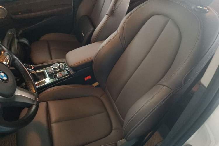 Used BMW 1 Series 2023 120i M Sport Night Edition Left Front Seat