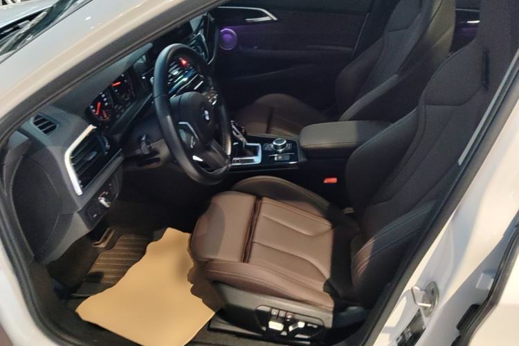 Used BMW 1 Series 2023 125i M Sport Night Edition Left Front Seat
