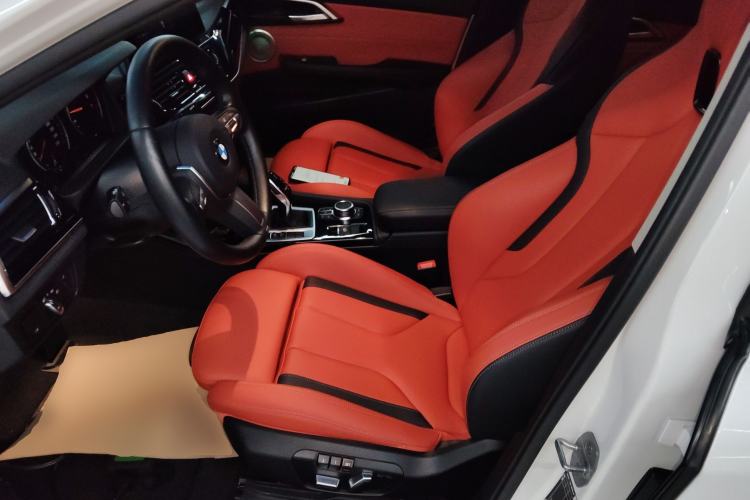 Used BMW 1 Series 2023 125i M Sport Night Edition Left Front Seat