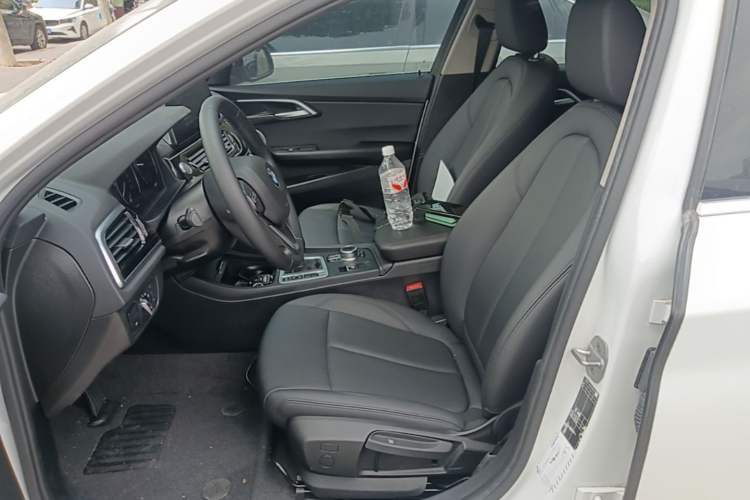 Used BMW 1 Series 2023 120i M Sport Edition Left Front Seat