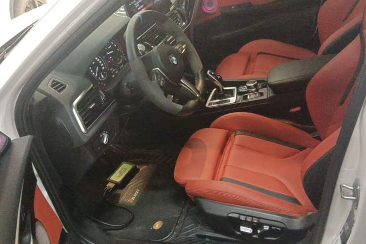 Used BMW 1 Series 2023 125i M Sport Night Edition Left Front Seat