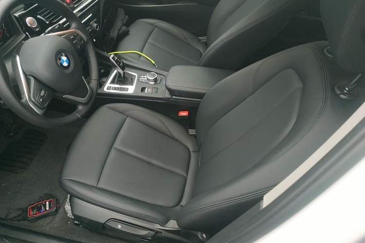 Used BMW 1 Series 2023 120i M Sport Edition Left Front Seat