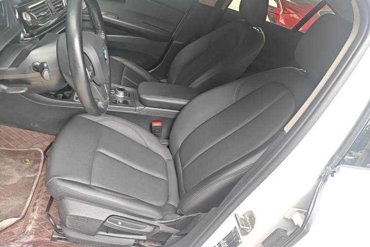 Used BMW 1 Series 2023 120i M Sport Edition Left Front Seat