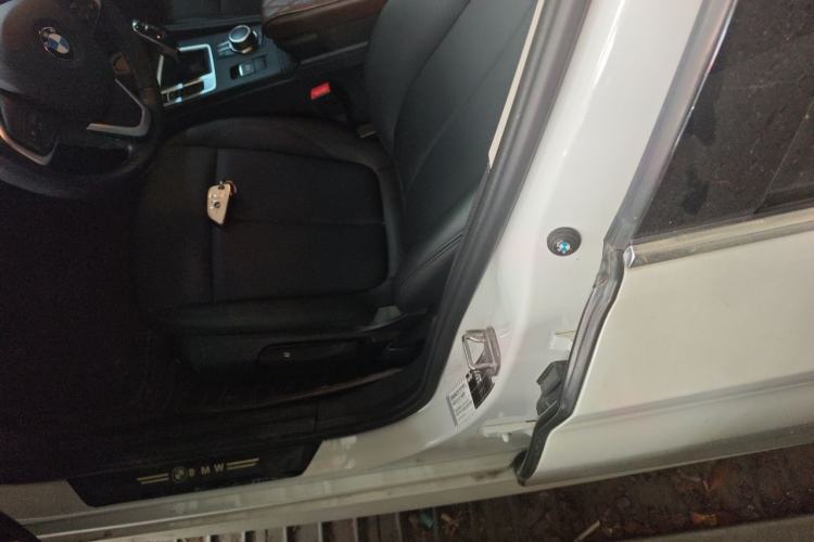 Used BMW 1 Series 2023 120i M Sport Edition Left Front Seat