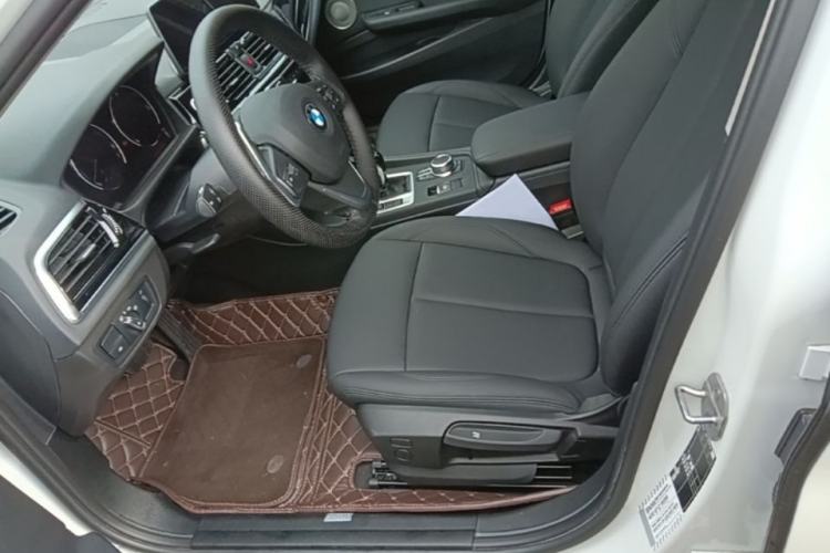 Used BMW 1 Series 2023 120i M Sport Edition Left Front Seat