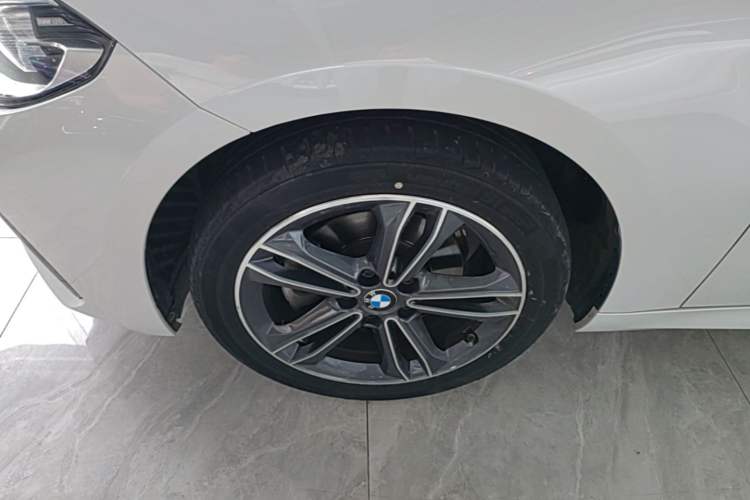 Used BMW 1 Series 2023 120i M Sport Edition Left Front Wheel Hub