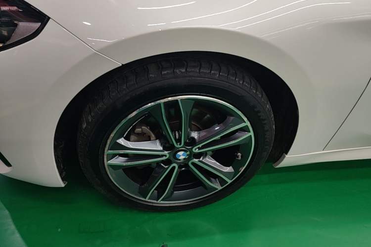 Used BMW 1 Series 2023 120i M Sport Edition Left Front Wheel Hub
