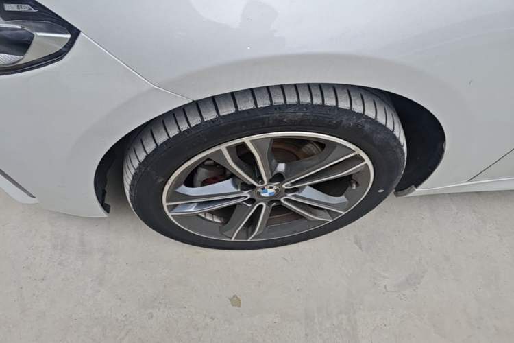 Used BMW 1 Series 2023 120i M Sport Edition Left Front Wheel Hub