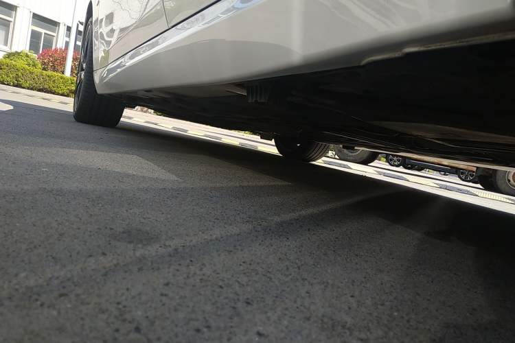 Used BMW 1 Series 2023 125i M Sport Night Edition Left Side Sill