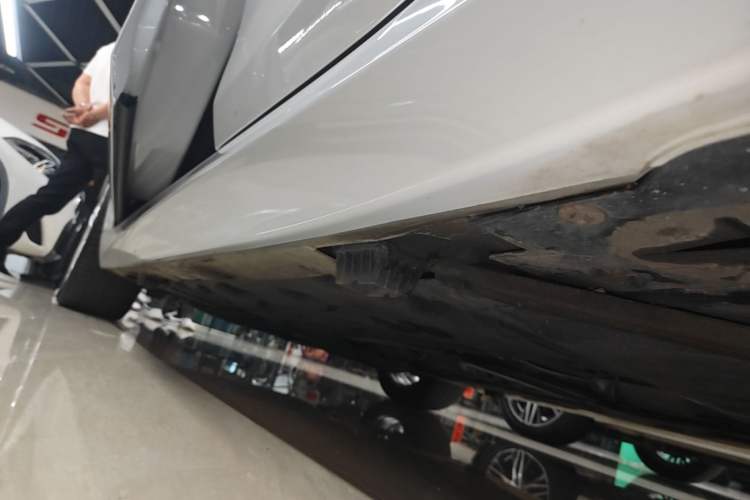 Used BMW 1 Series 2023 120i M Sport Night Edition Left Side Sill