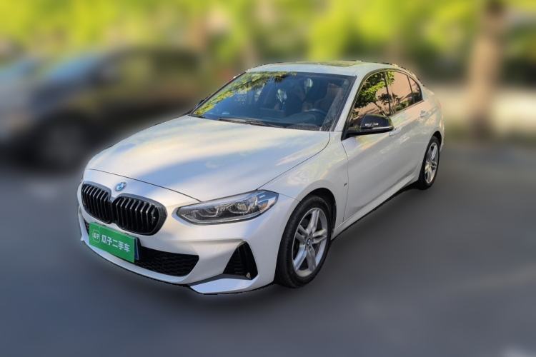 Used BMW 1 Series 2023 120i M Sport Night Edition Guazi used car, China used car export, Used car for sale, Used cars, Cheapest cars for sale