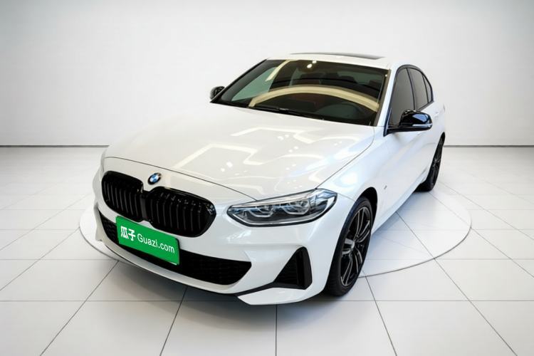 Ojetý BMW 1 Series 2023 125i M Sport Night Edition Guazi used car, China used car export, Used car for sale, Used cars, Cheapest cars for sale