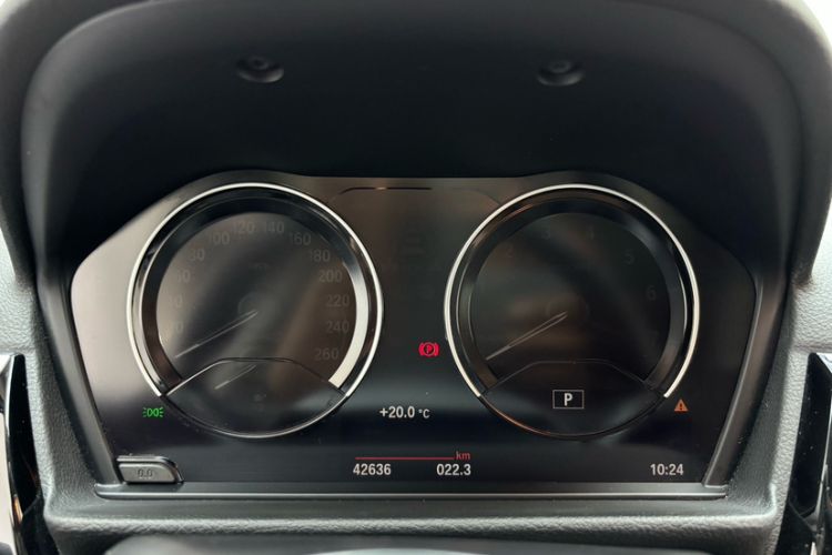 Used BMW 1 Series 2023 120i M Sport Night Edition Odometer Close Up