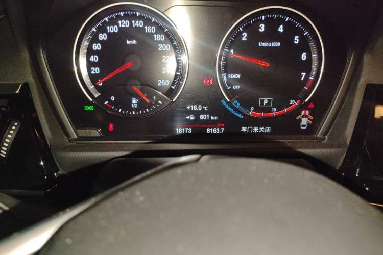 Used BMW 1 Series 2023 120i M Sport Edition Odometer Close Up
