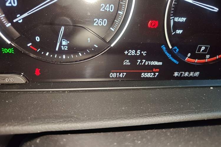 Used BMW 1 Series 2023 125i M Sport Night Edition Odometer Close Up