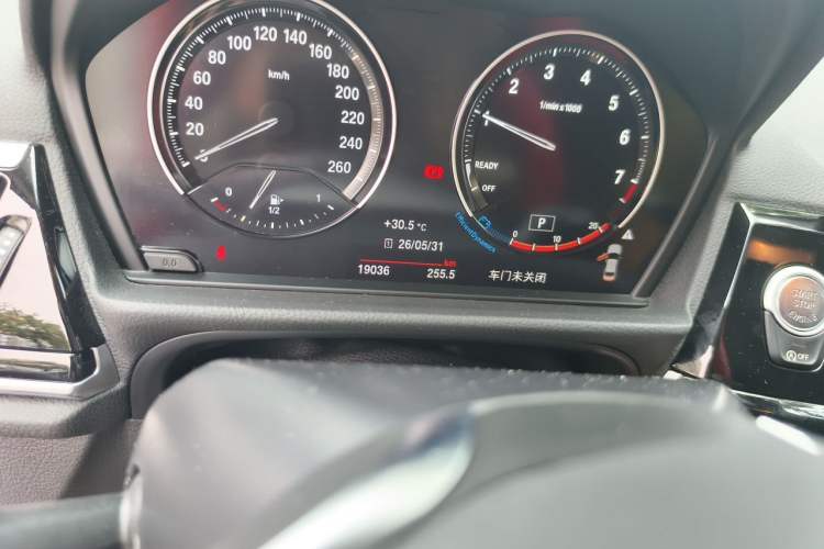 Used BMW 1 Series 2023 120i M Sport Edition Odometer Close Up