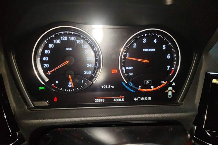 Used BMW 1 Series 2023 125i M Sport Night Edition Odometer Close Up