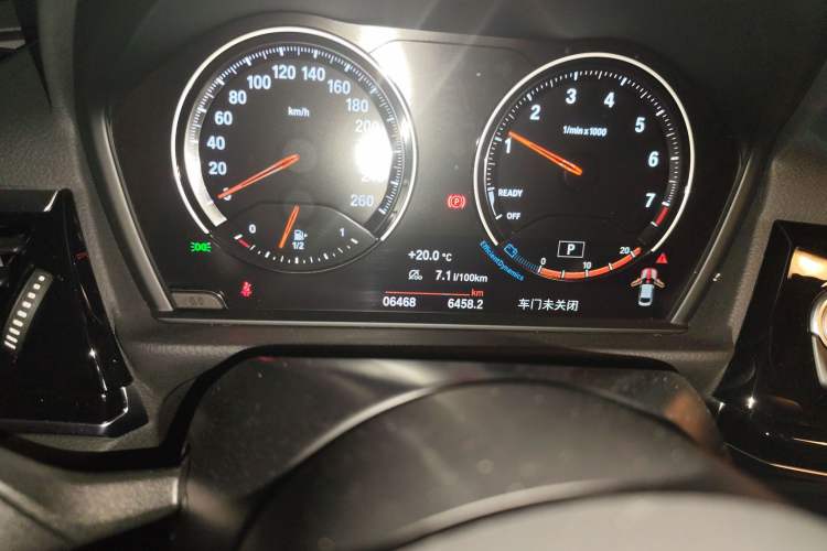 Used BMW 1 Series 2023 120i M Sport Night Edition Odometer Close Up