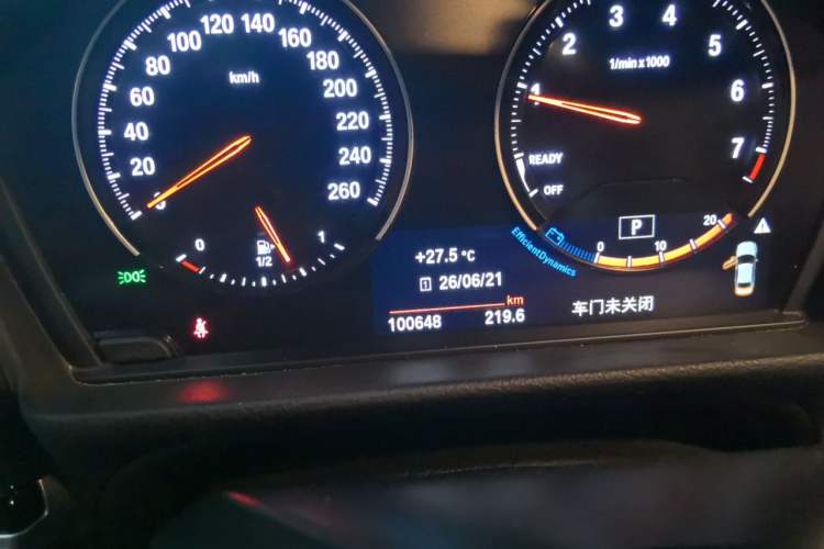 Used BMW 1 Series 2023 120i M Sport Night Edition Odometer Close Up
