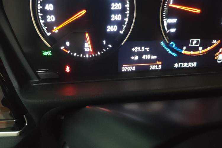 Used BMW 1 Series 2023 125i M Sport Night Edition Odometer Close Up