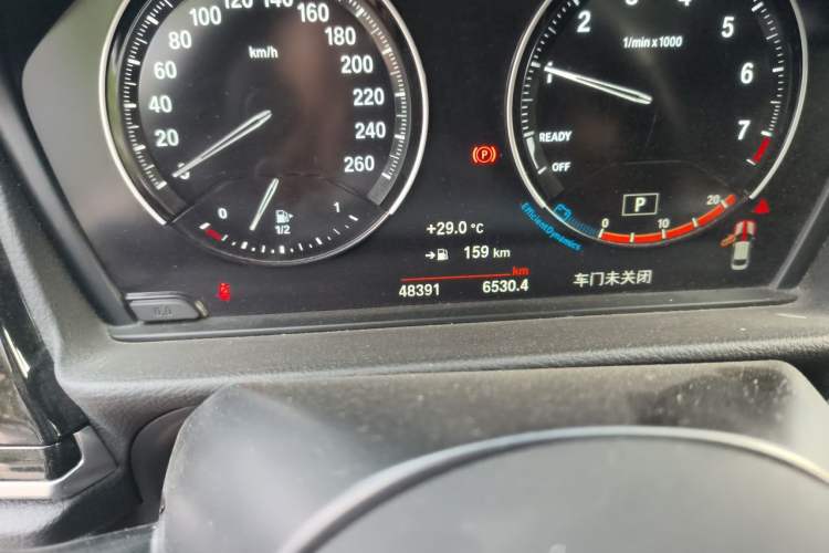 Used BMW 1 Series 2023 125i M Sport Night Edition Odometer Close Up