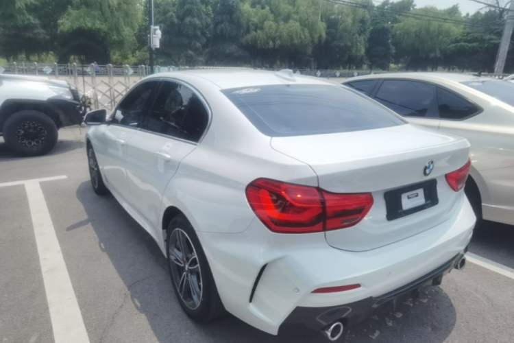 Used BMW 1 Series 2023 120i M Sport Edition Rear Left 45 Deg