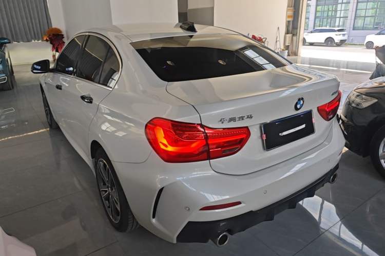 Used BMW 1 Series 2023 120i M Sport Edition Rear Left 45 Deg