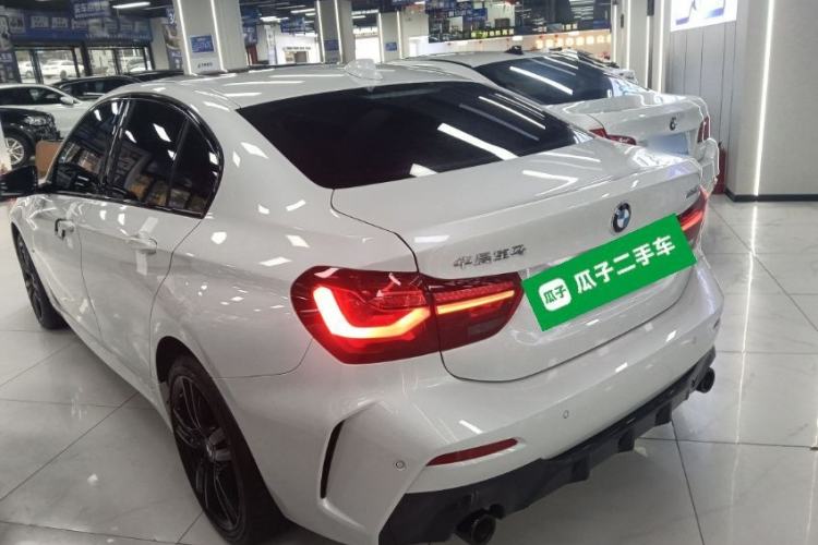 Used BMW 1 Series 2023 125i M Sport Night Edition Rear Left 45 Deg