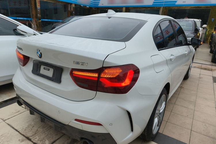 Used BMW 1 Series 2023 120i M Sport Night Edition Rear Right 45 Deg