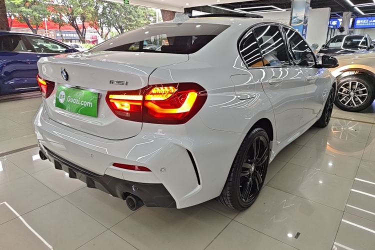 Used BMW 1 Series 2023 125i M Sport Night Edition Rear Right 45 Deg