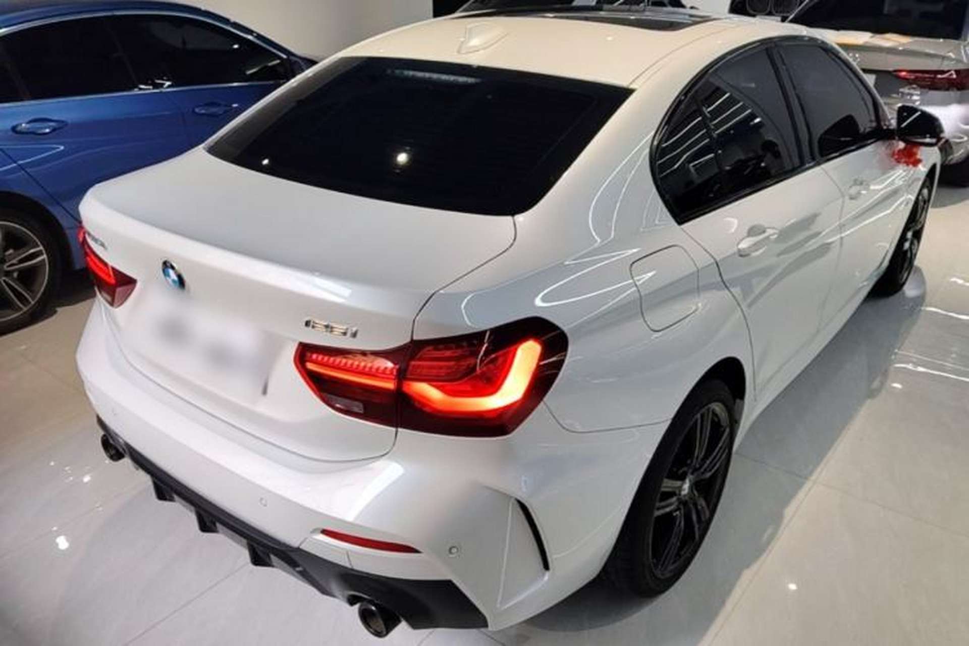 Used BMW 1 Series 2023 125i M Sport Night Edition Rear Right 45 Deg