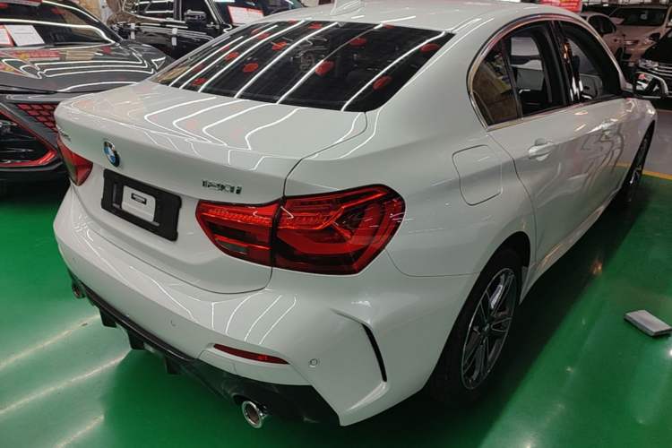 Used BMW 1 Series 2023 120i M Sport Edition Rear Right 45 Deg
