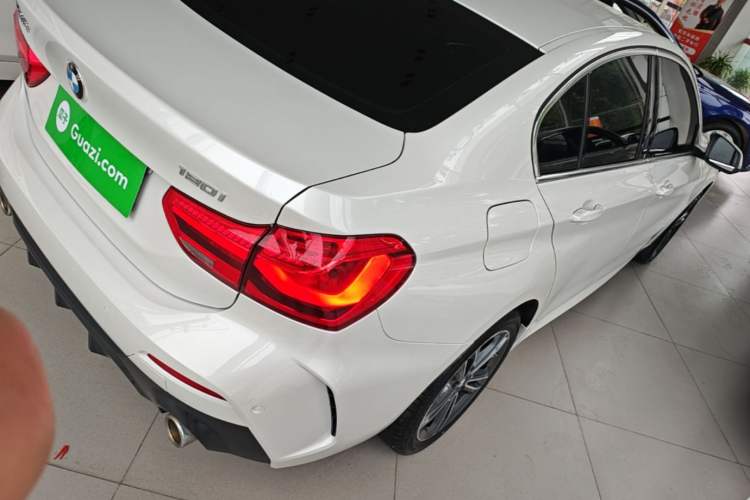 Used BMW 1 Series 2023 120i M Sport Edition Rear Right 45 Deg