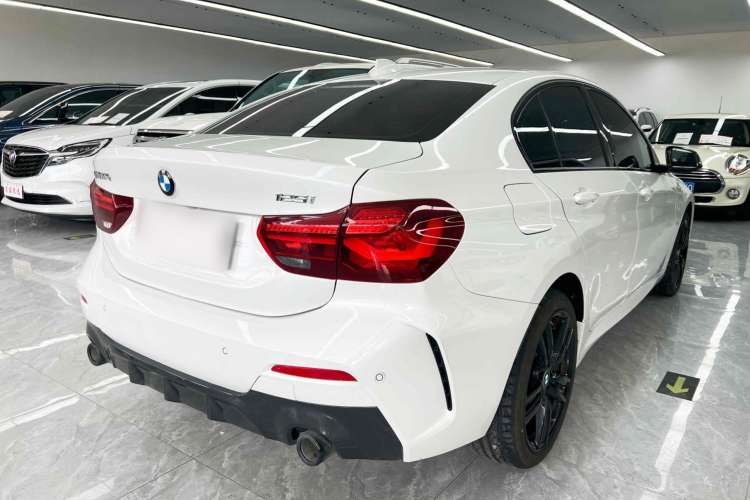 Used BMW 1 Series 2023 125i M Sport Night Edition Rear Right 45 Deg