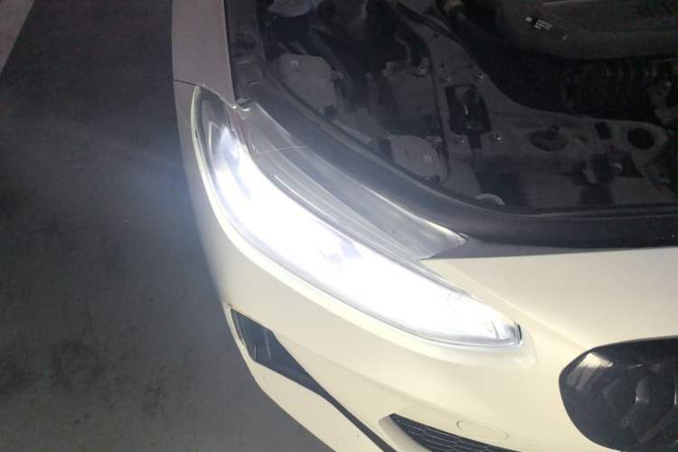 Used BMW 1 Series 2023 120i M Sport Night Edition Right Front Headlight
