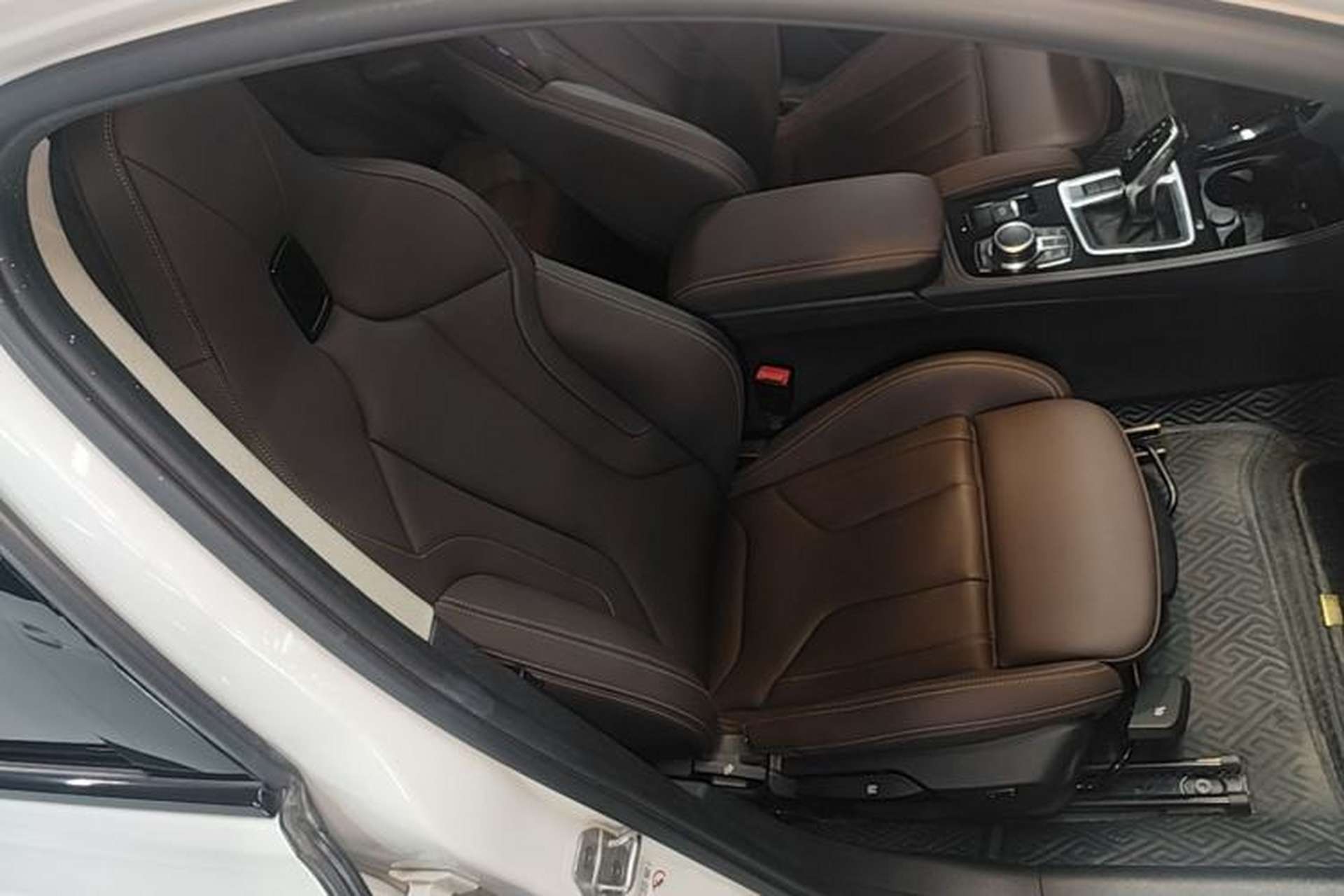 Used BMW 1 Series 2023 125i M Sport Night Edition Right Front Seat
