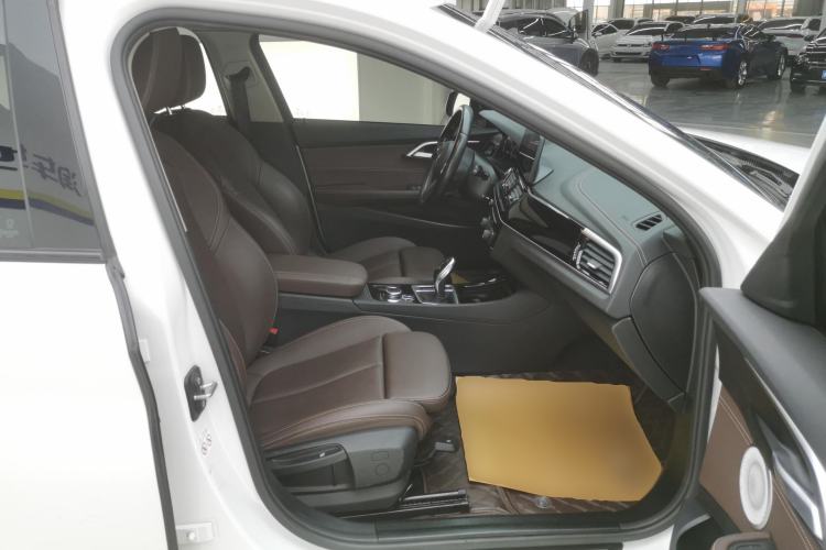 Used BMW 1 Series 2023 120i M Sport Night Edition Right Front Seat