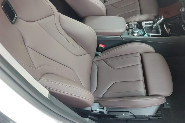 Used BMW 1 Series 2023 125i M Sport Night Edition Right Front Seat