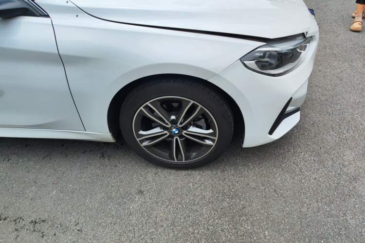 Used BMW 1 Series 2023 120i M Sport Edition Right Front Wheel Hub