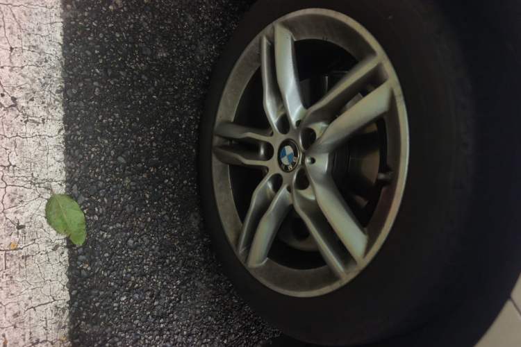 Used BMW 1 Series 2023 120i M Sport Night Edition Right Front Wheel Hub