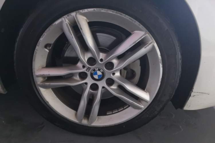 Used BMW 1 Series 2023 120i M Sport Night Edition Right Front Wheel Hub