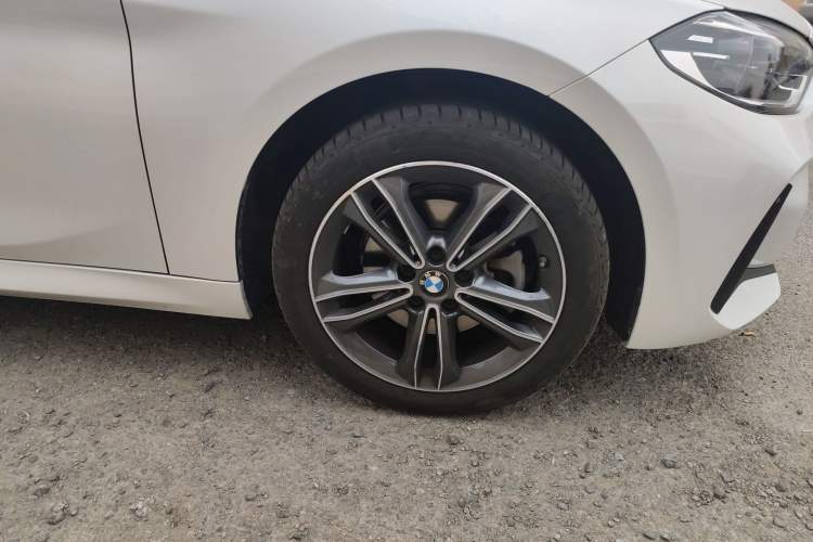 Used BMW 1 Series 2023 120i M Sport Edition Right Front Wheel Hub