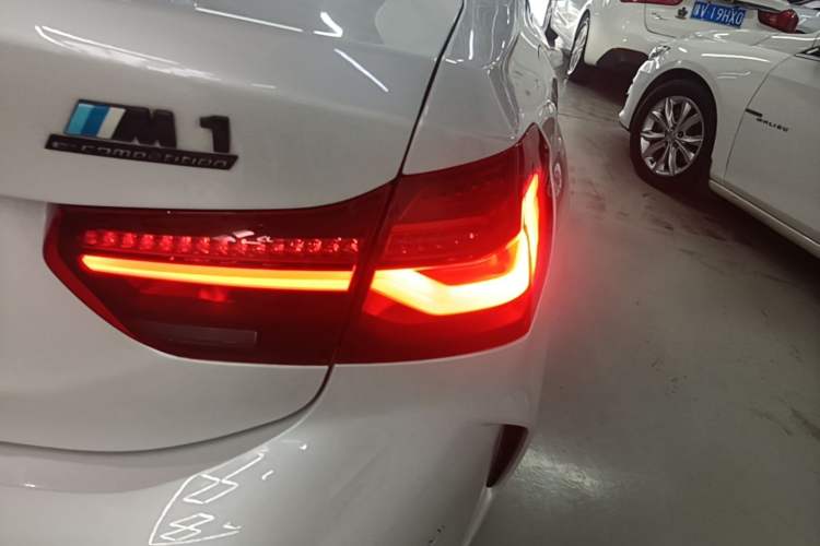 Used BMW 1 Series 2023 125i M Sport Night Edition Right Rear Taillight