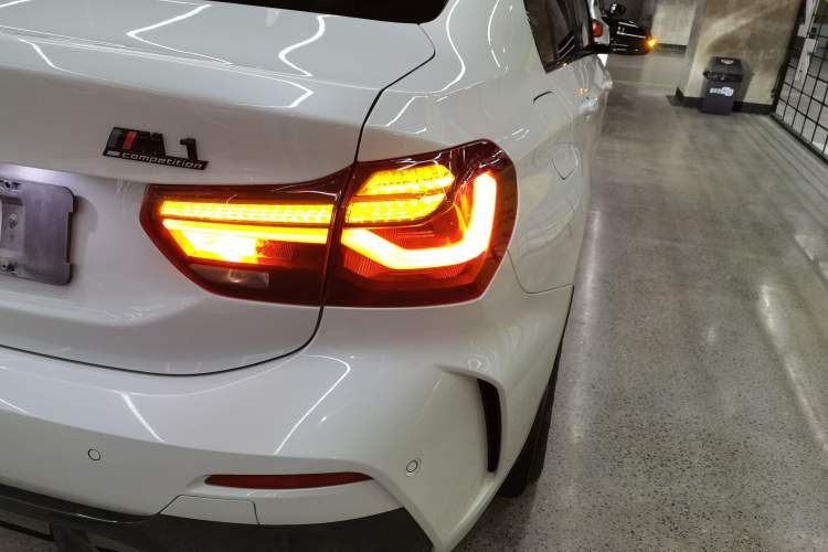 Used BMW 1 Series 2023 125i M Sport Night Edition Right Rear Taillight