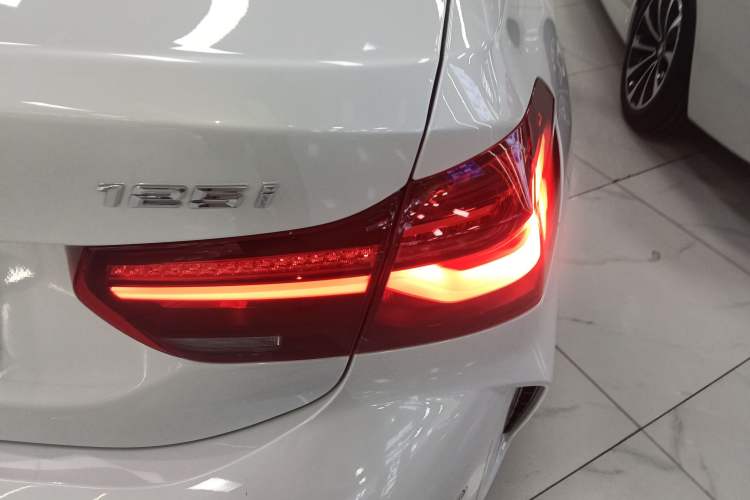 Used BMW 1 Series 2023 125i M Sport Night Edition Right Rear Taillight
