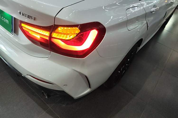 Used BMW 1 Series 2023 125i M Sport Night Edition Right Rear Taillight